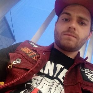 Meet your Posher, Jullian